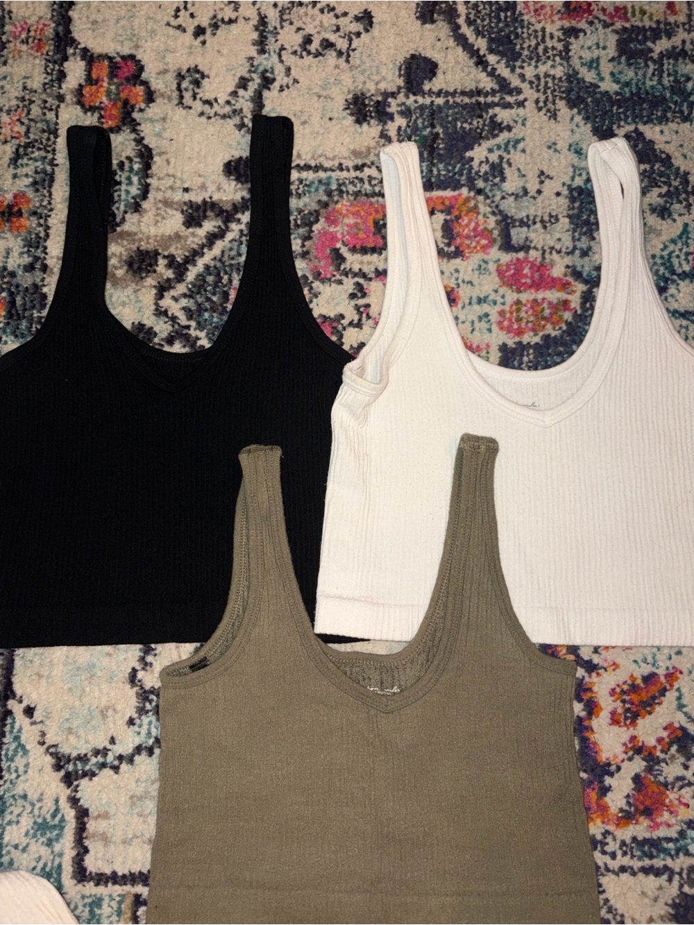 Urban Outfitters Crop Top Bundle - Picture 8 of 8